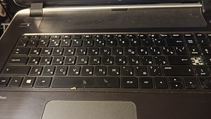 HP Pavilion 17 (3 foto / 6)