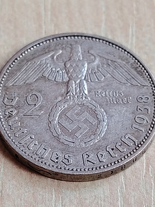 2 рейсмарки серебро.1938 год. Берлин. (3 фото из 4)