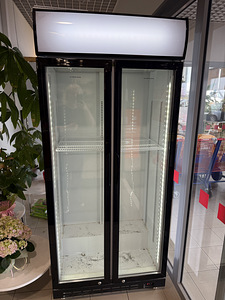 Külmkapp (3 foto / 4)