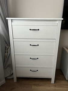 IKEA комод Brusali (1 фото из 4)