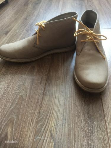 Как новые, ботинки Clarks desert boots,размер 42 (фото #2)