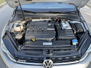 Volkswagen Golf GTD (15 foto / 15)
