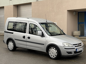 Opel Combo Tour 1.7 CDTI (2 фото из 15)