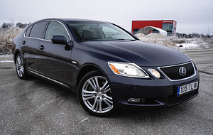 Lexus GS450H President+ Disctronic (2 foto / 11)