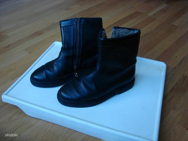 Зимние кожаные сапоги, размер 41 (фото #1)