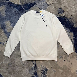 Свитшот Ralph Lauren Размер: M (1 фото из 1)