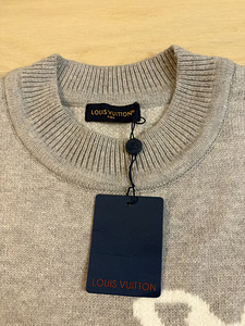 Louis Vuitton Sweather (5 foto / 6)