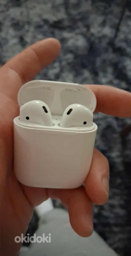 Apple airpods