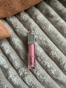 Dior (2 foto / 2)