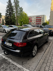 Audi a4 (3 фото из 6)