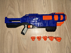 Nerf Elite (1 foto / 2)