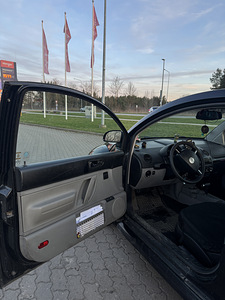 New Beetle 1998 2.0 85Kw (5 foto / 12)