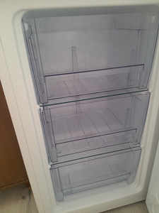 МОРОЗИЛЬНИК BEKO (2 фото из 3)