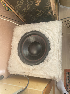 Subwoofer (2 foto / 3)