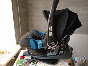 Britax-Römer beebitool + IsoFix kinnitus (3 foto / 5)