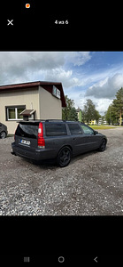 Volvo V70 2.4d D5 Värske ÜV (4 foto / 9)