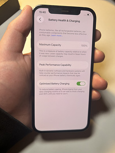 iPhone 12 Pro 128GB – Аккумулятор 100% (4 фото из 7)