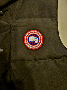 UUS! Canada Goose vest XL (5 foto / 6)