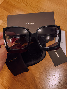 Tom Ford Katrine sunglasses, black (1 foto / 3)
