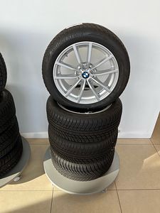 BMW 17" колеса + шины (1 фото из 2)