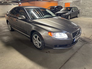 Volvo S80 3.2 LPG (2 foto / 8)