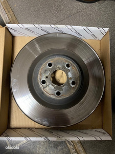 Eesmised pidurikettad Brembo Lexus Ls600hl (1 foto / 3)