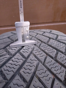 235/45R18 lamellrehvid Continental VikingContact7 (3 foto / 3)