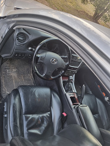 Lexus is220,130kw2006a (3 foto / 7)