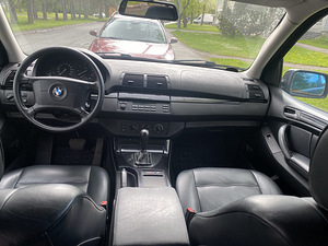 BMW x5 3.0d 135kw BUMMER (1 foto / 5)