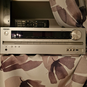 Ressiver Onkyo TX-SR 313 (1 foto / 1)