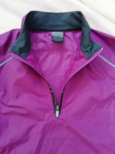 Nike kilejope M suurus (2 foto / 3)