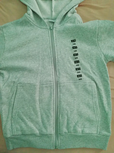 Easy Wear uus hall dressikas, suurus 146-142 (2 foto / 3)