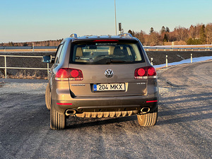 Volkswagen Touareg Highline FL 3.0 V6 165kW (6 foto / 14)