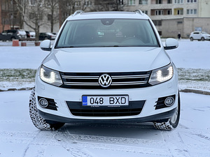 Volkswagen Tiguan Highline (11 foto / 15)