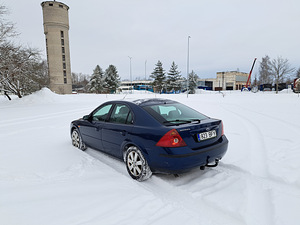 Ford mondeo 2.0 107kw 2003a (5 foto / 8)