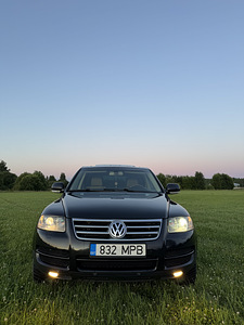 VOLKSWAGEN TOUAREG 3.0 165kw (3 foto / 14)