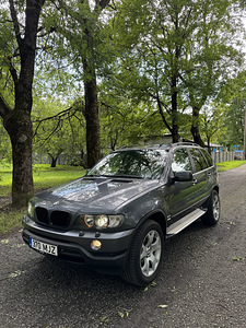 BMW x5 3.0 135 кВт (1 фото из 14)