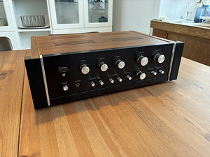 Sansui AU-555A Solid State Stereo Control Amplifier