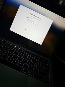 MacBook Pro 2019 (3 foto / 3)
