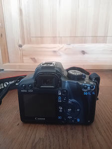 Canon EOS 1000D + EF-S 18-55mm + kaamerakott (2 foto / 6)