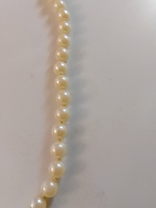 Valkoiset vintage helmet hopean värinen solki (2 valokuva sivusta 5)