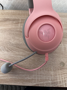 Наушники razer kitty v2 (3 фото из 5)