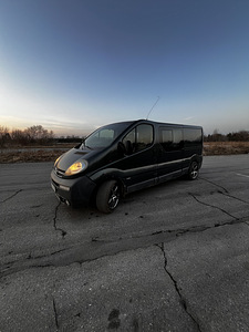 Opel Vivaro 2.5 tdci (2 foto / 14)