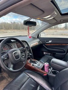 Audi A6 C6 (6 фото из 9)
