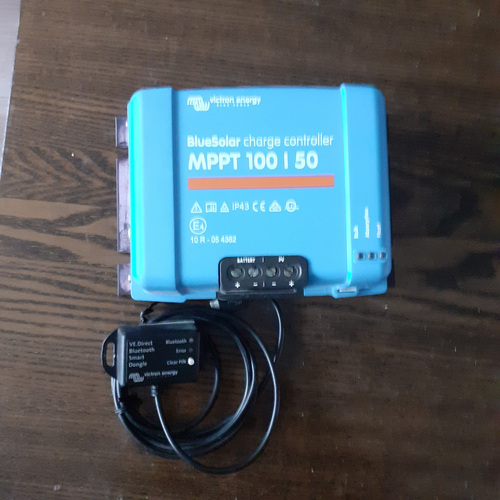 Контроллер для солнечных панелей MPPT 100/50 и Bluetooth .