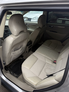 Volvo v70 2002a 120kw (6 foto / 7)