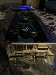 Müüa graafikakaart Radion R9 280X (2 foto / 5)