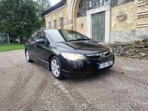Honda Civic (3 foto / 11)