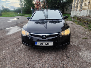 Honda Civic (5 foto / 11)