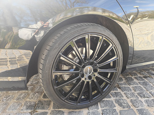 Mercedes Benz (3 foto / 11)